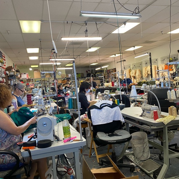 Meet your Posher, Manny - Picture 3 of 3